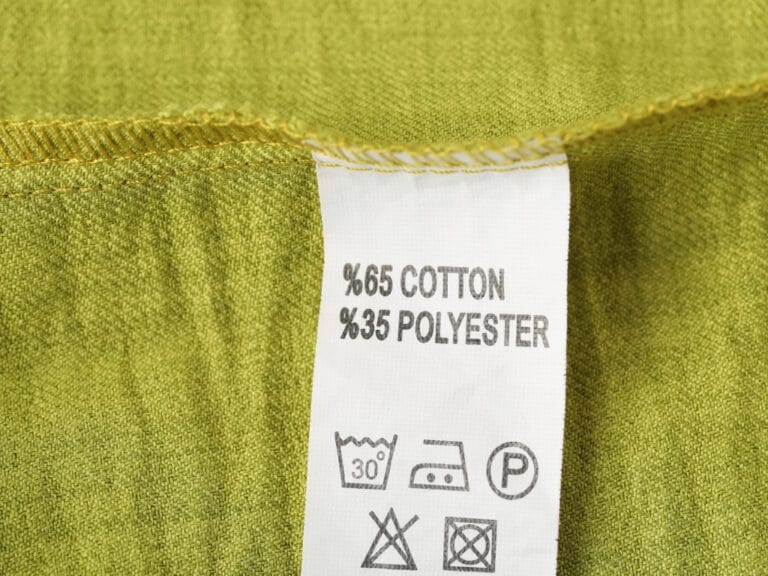 Des tests menés dans l&rsquo;UE révèlent que la composition en fibres ne correspond pas à l&rsquo;étiquette pour 37 % des vêtements testés
