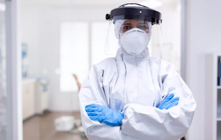 Intérêt croissant pour les EPI réutilisables dans le secteur de la santé : Solutions et applications respectueuses de l&rsquo;environnement